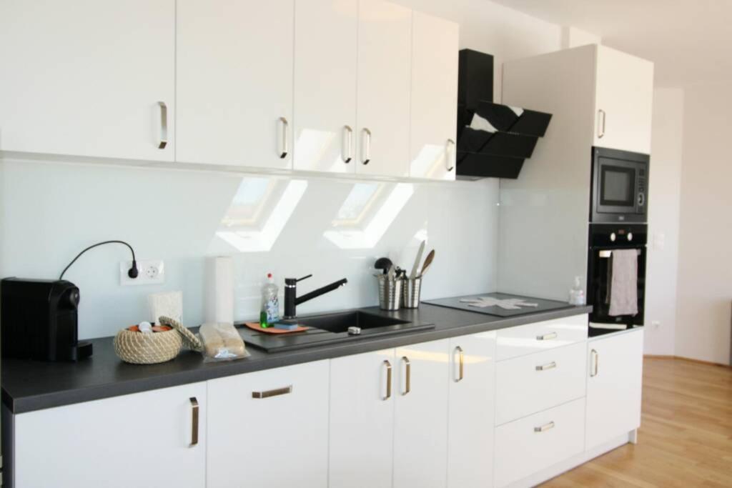 Penthouse With Amazing Terrace L Lf42 Apartment Viena Exterior foto