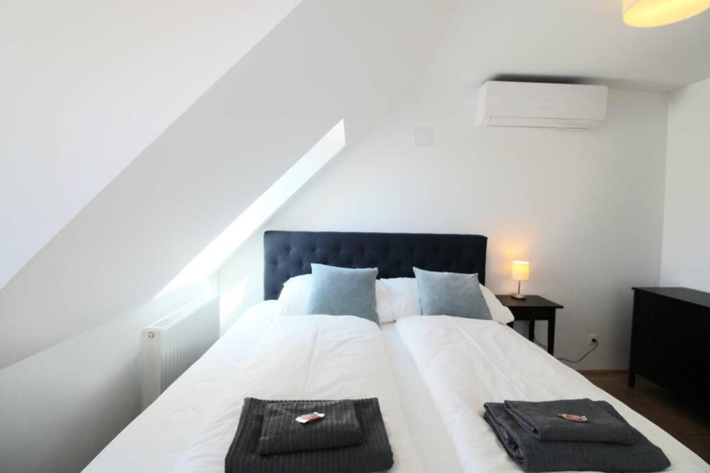 Penthouse With Amazing Terrace L Lf42 Apartment Viena Exterior foto